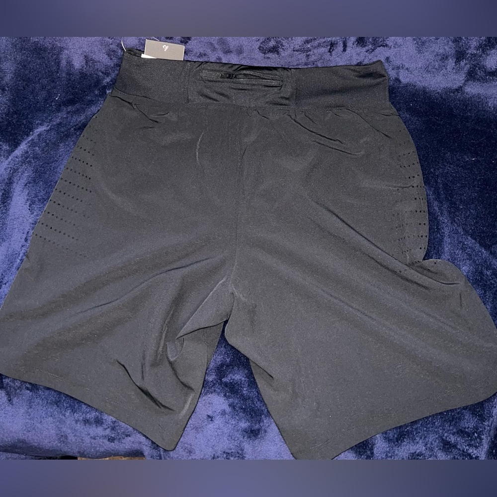 Men’s UA Shorts / Speed Pocket 9” Fitted | M | BLK
